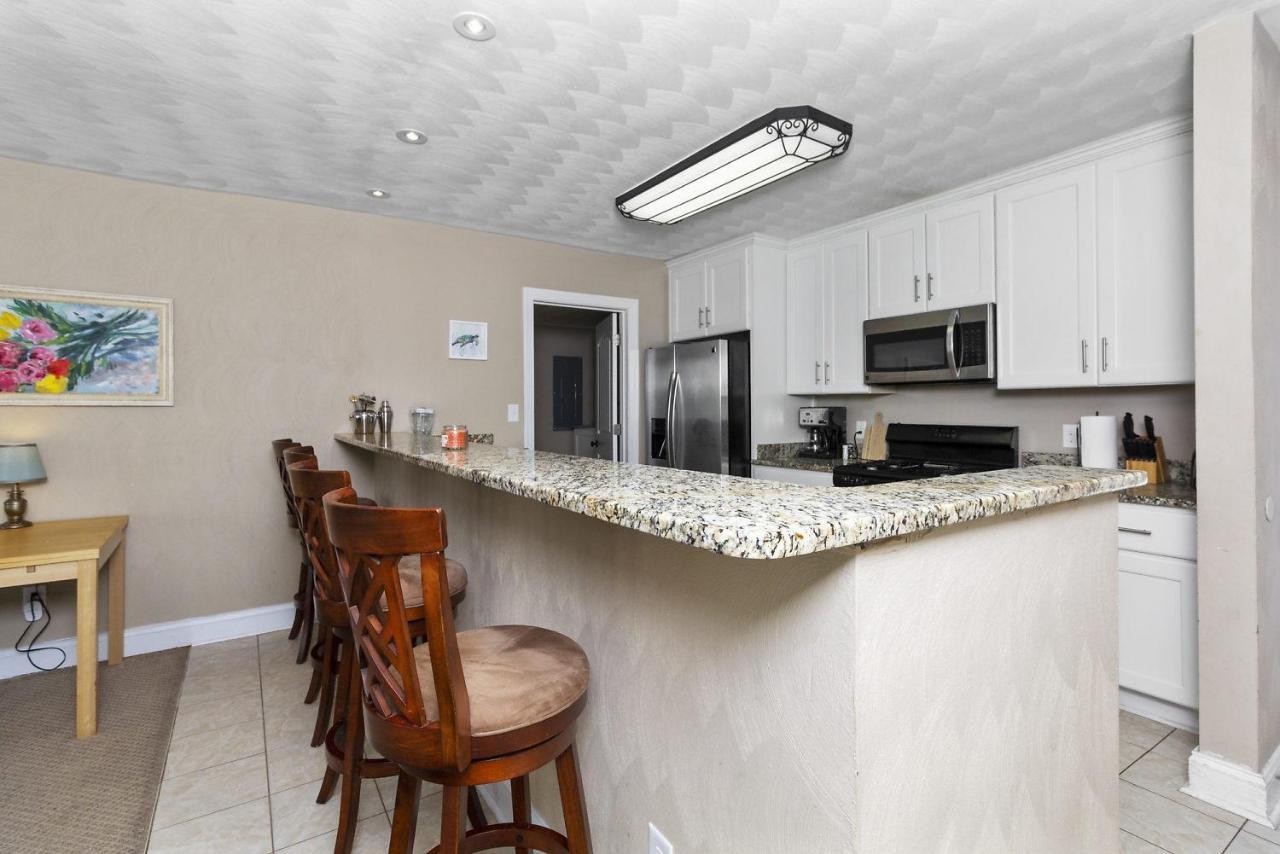 Water Front Delight On The Bay Home Norfolk Extérieur photo