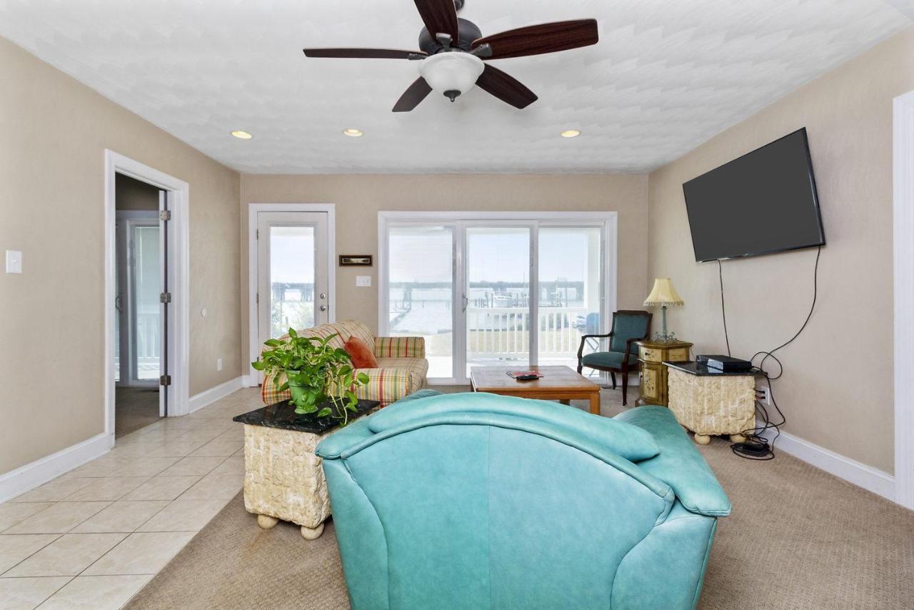 Water Front Delight On The Bay Home Norfolk Extérieur photo
