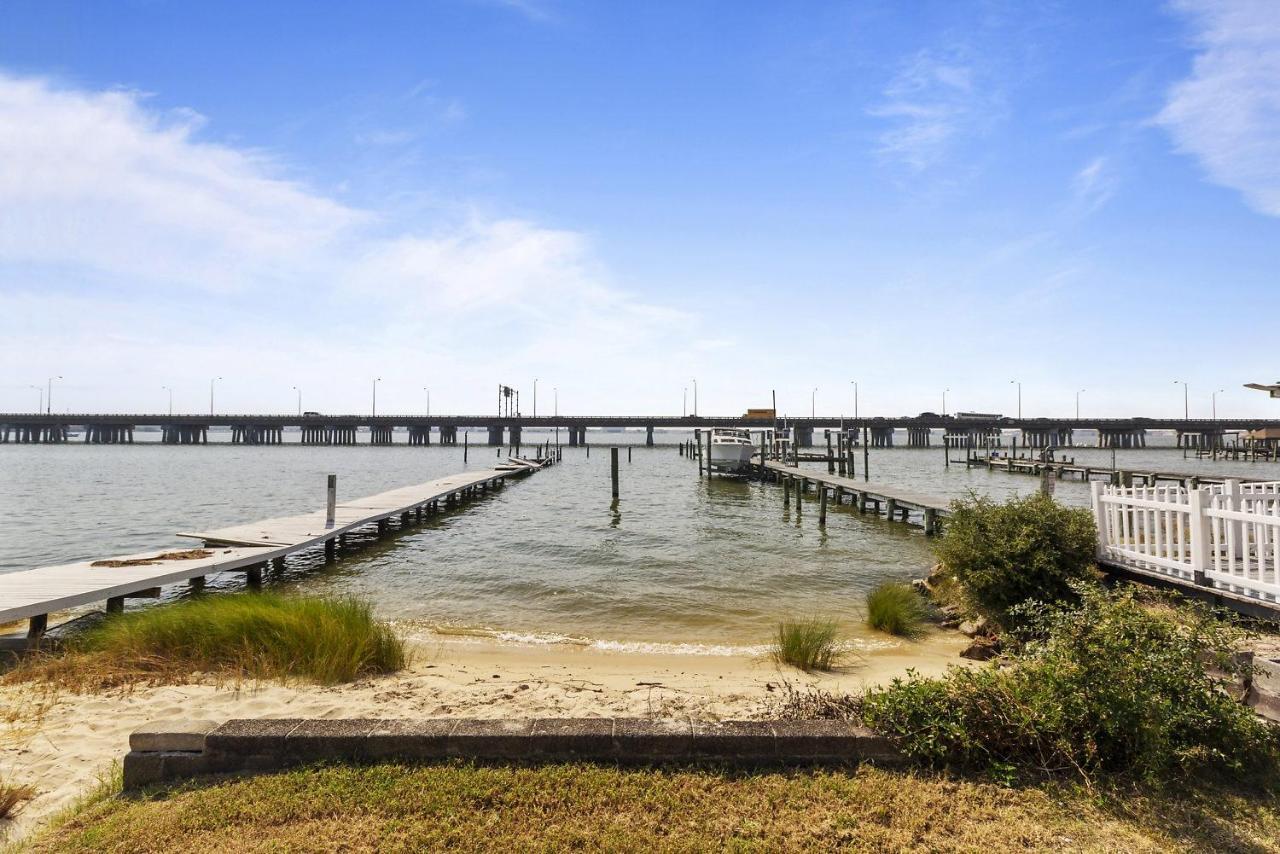 Water Front Delight On The Bay Home Norfolk Extérieur photo